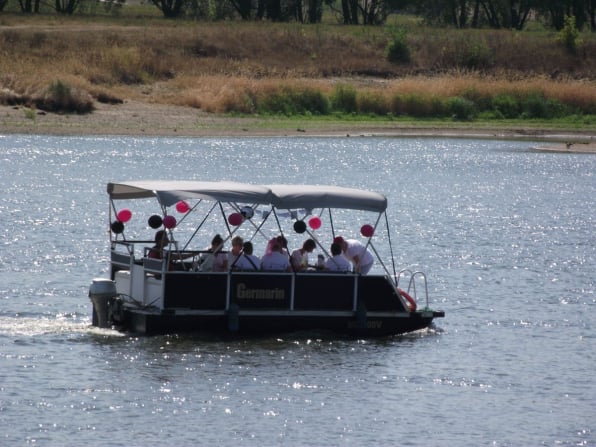 Geburtstagsfeier mit Luftboloon auf Partyboot Elbe 1 Magdeburg 