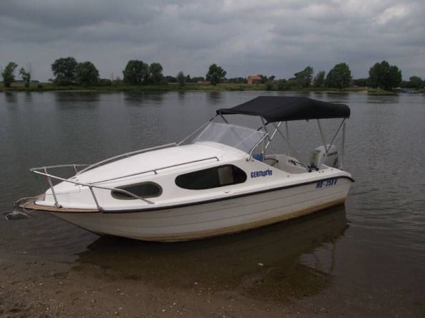 Sportboot Ruegen vom Bootsverleih Germarin Magdeburg Elbe